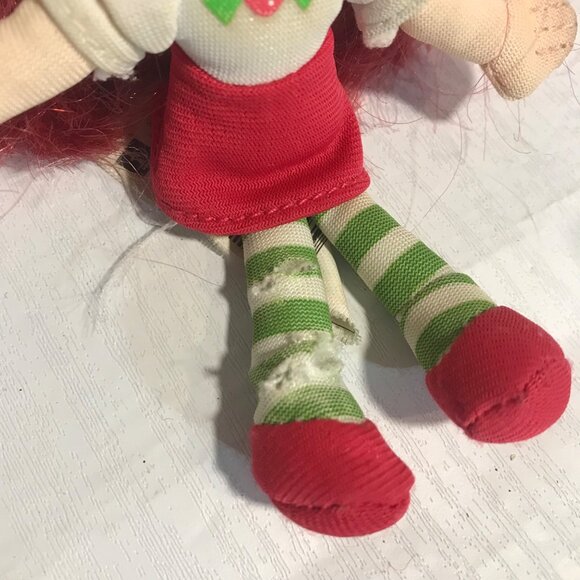 Strawberry Shortcake Doll With Red Hair Green Eyes & Striped Tights 5" - Picture 6 of 8